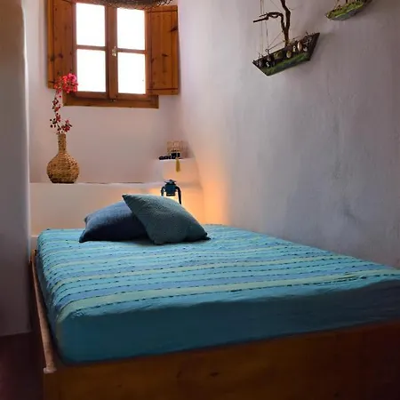 Hébergement de vacances το κάτω σπίτι της μαριάνθης *